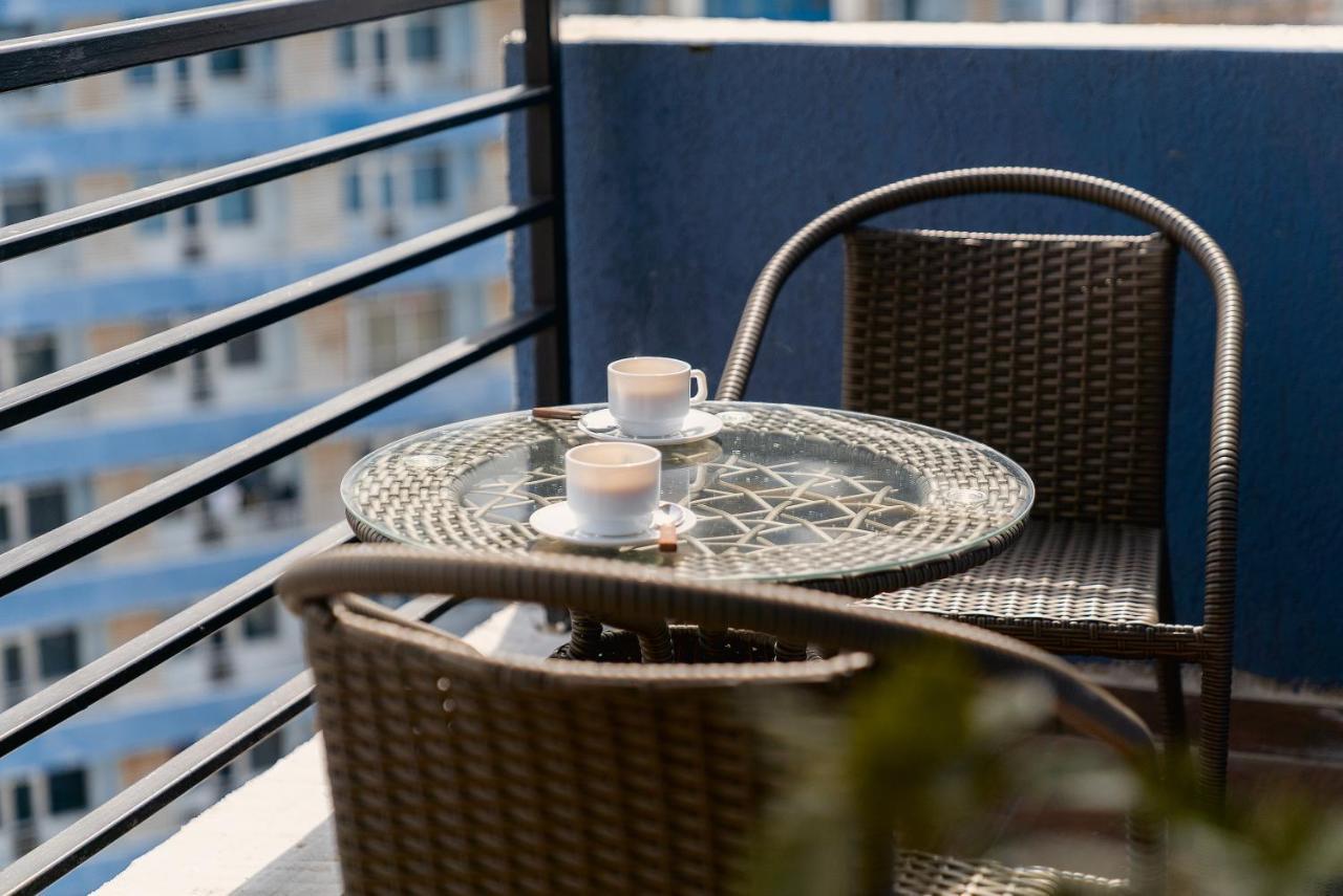 Happy Apartments Batumi Exterior foto